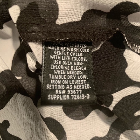 Beautiful dress tank top - Picture 6 of 7